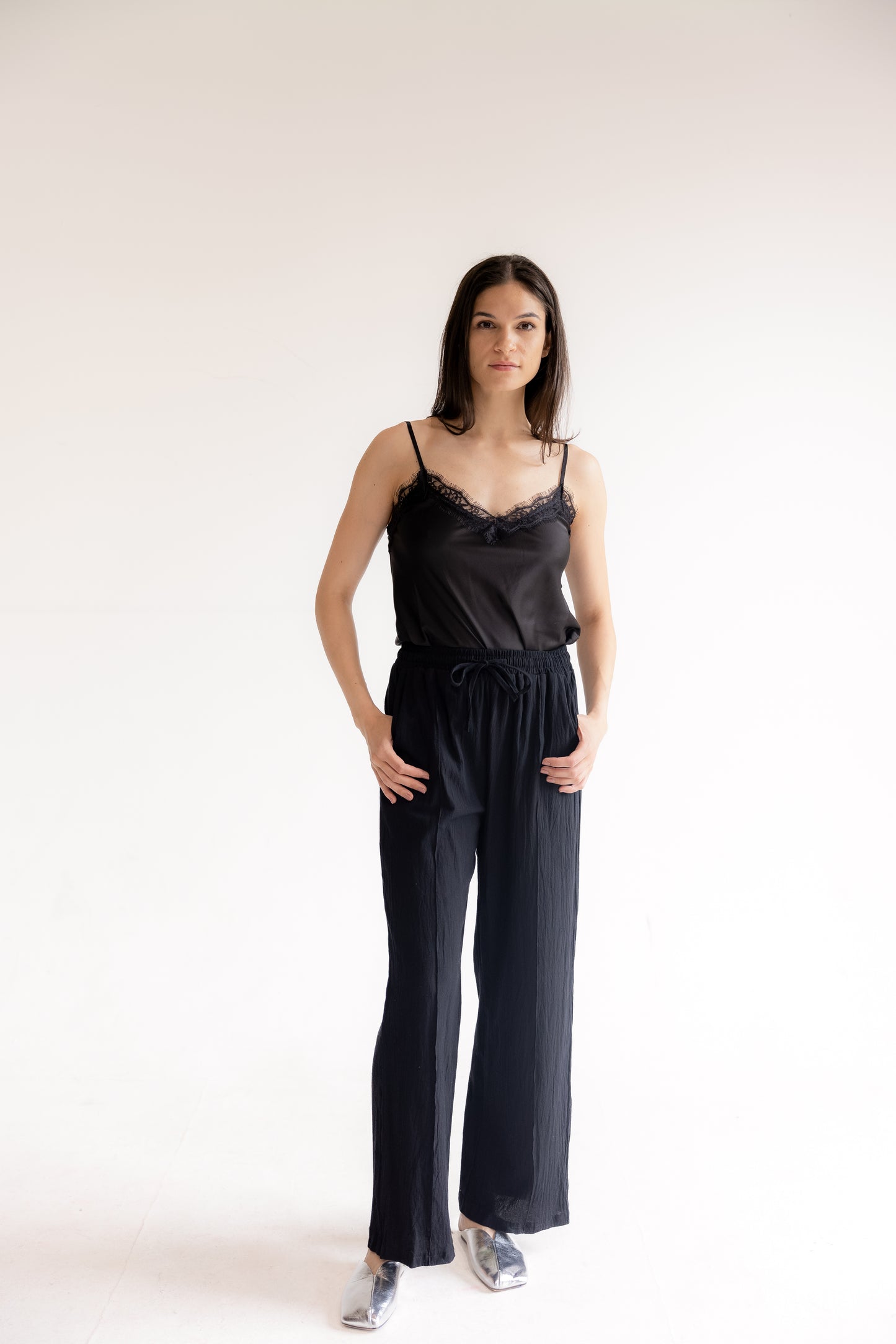 Wide-leg Drawstring Trousers