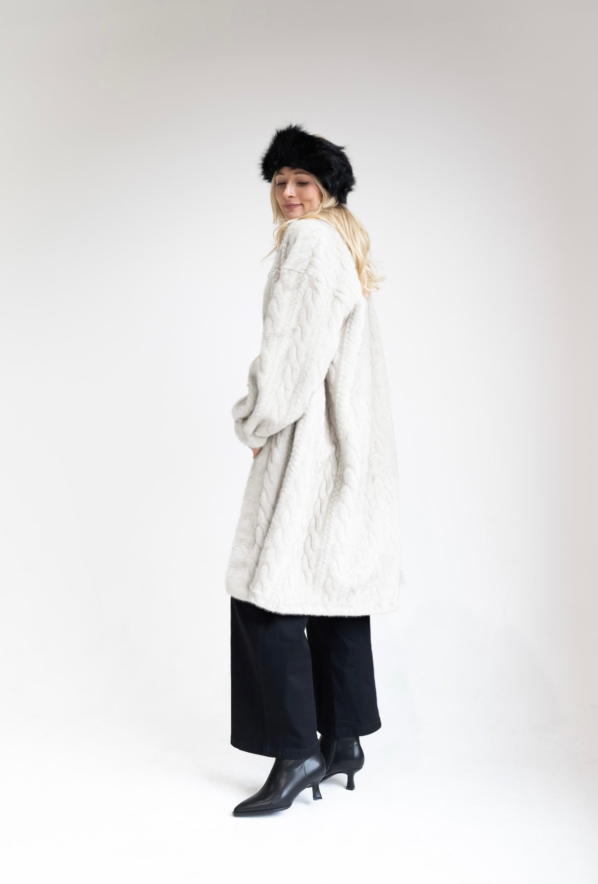 Cable Knit Textured Faux Fur Jacket